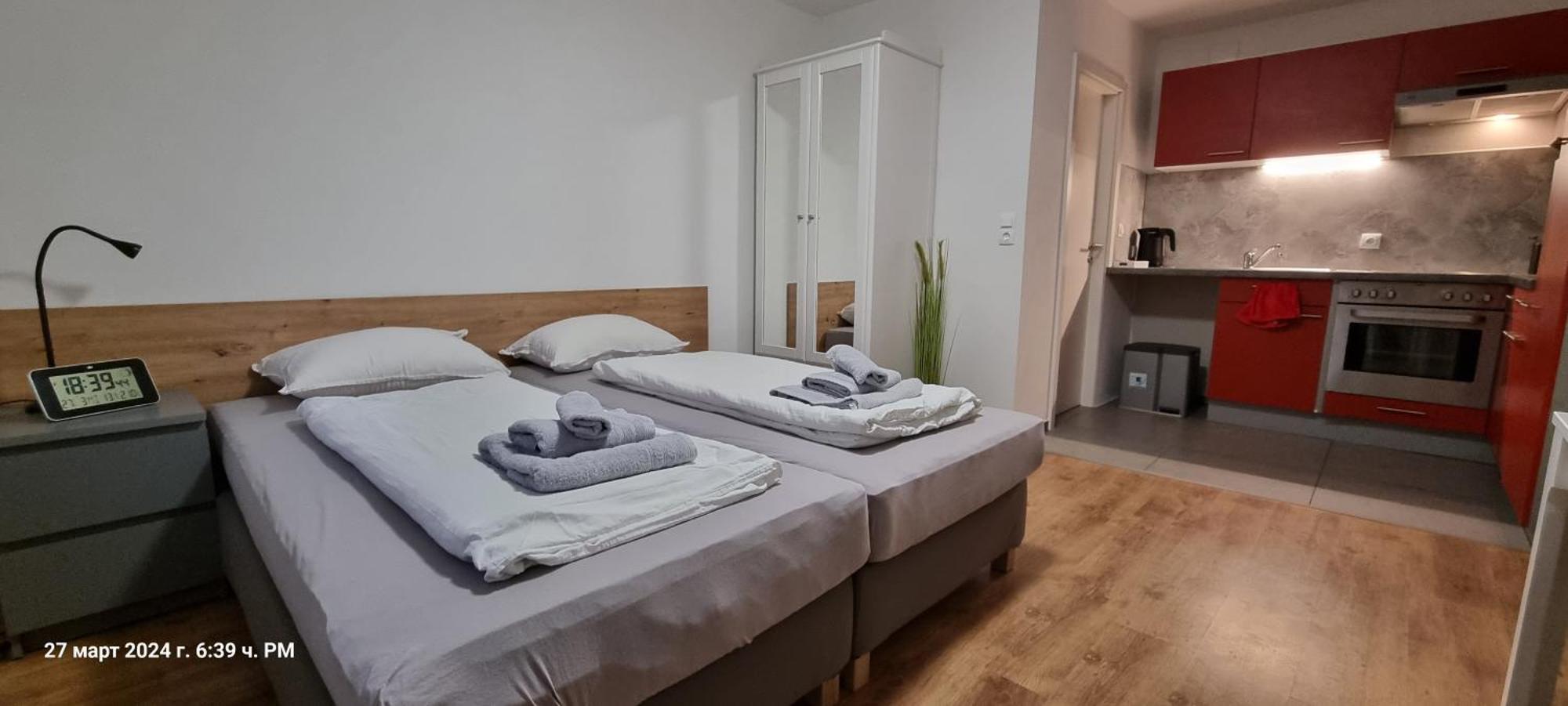 Studio Apartment Naehe S-Bahn Inklusive Parkplatz Oberesslingen Dış mekan fotoğraf
